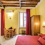 Residenza San Calisto